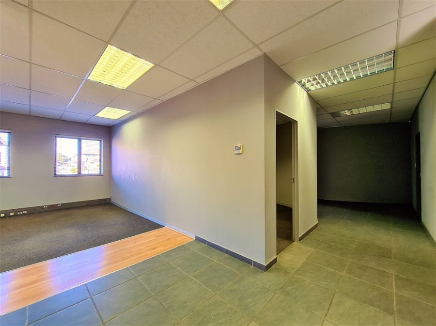 To Let commercial Property for Rent in Ruimsig Gauteng