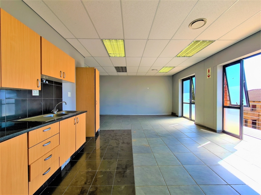 To Let commercial Property for Rent in Ruimsig Gauteng