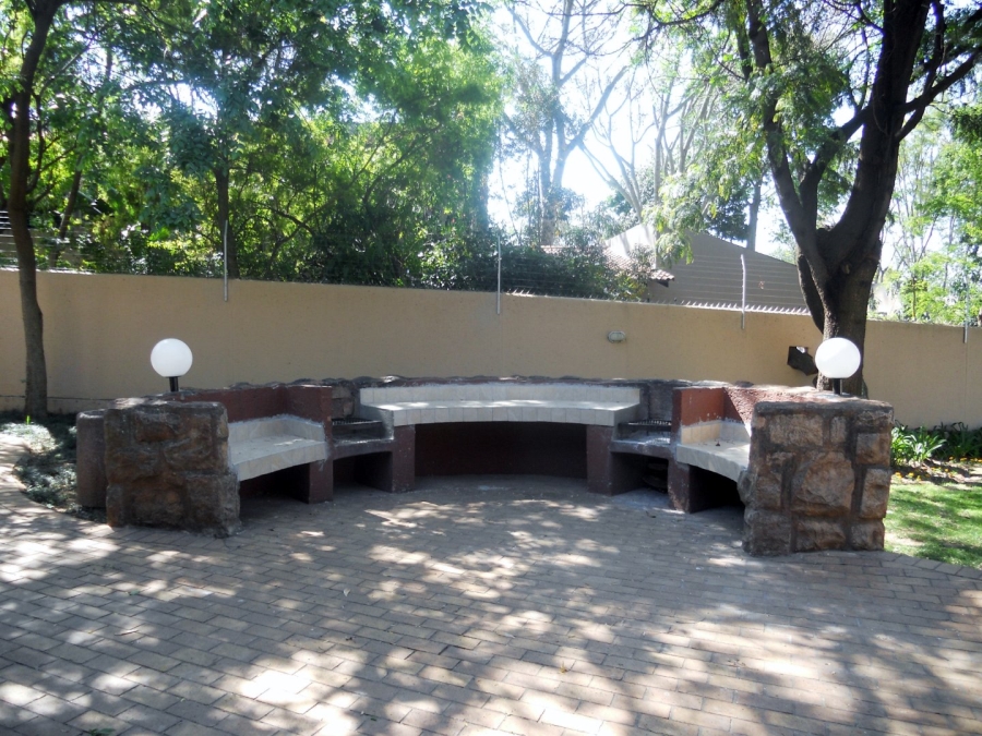To Let 2 Bedroom Property for Rent in Morningside Gauteng