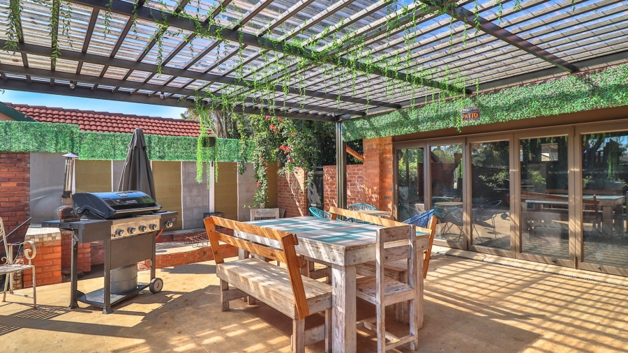 4 Bedroom Property for Sale in Montana Gauteng