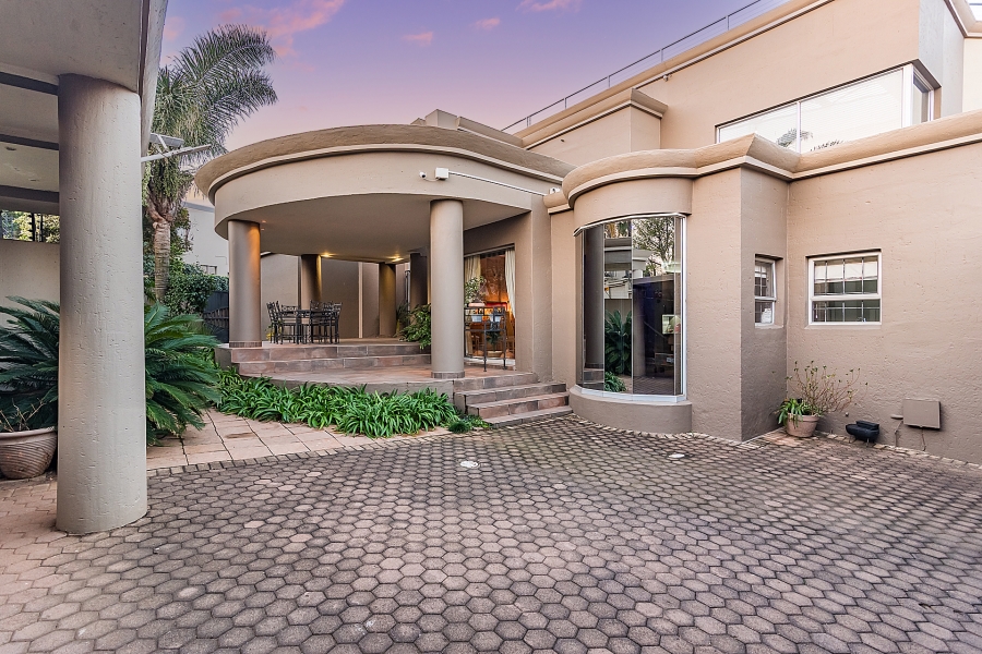 5 Bedroom Property for Sale in Noordheuwel Gauteng