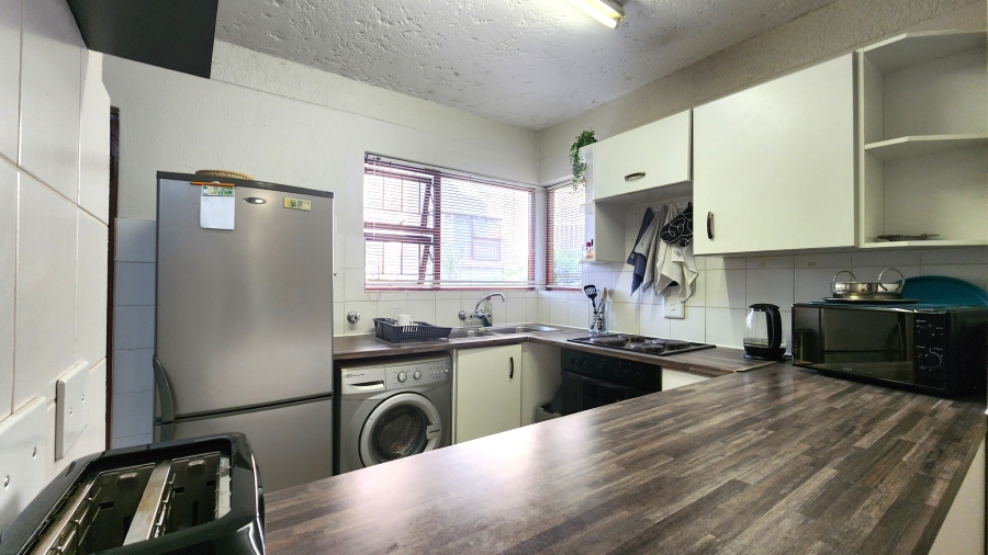 2 Bedroom Property for Sale in Garsfontein Gauteng