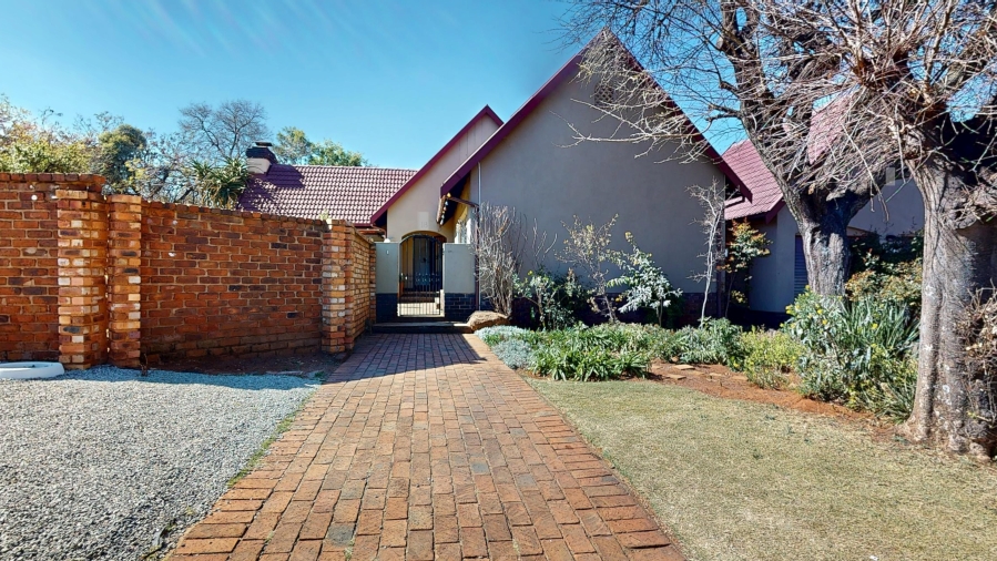 4 Bedroom Property for Sale in Albemarle Ext 2 Gauteng