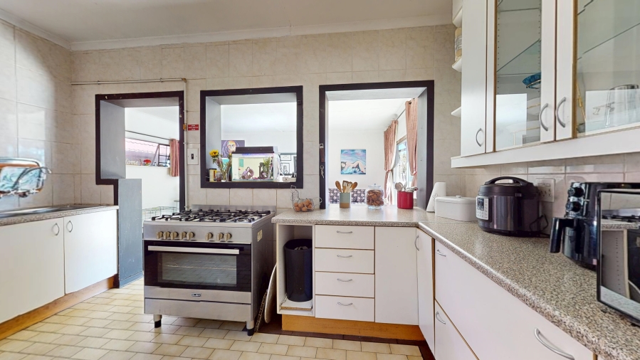 4 Bedroom Property for Sale in Albemarle Ext 2 Gauteng