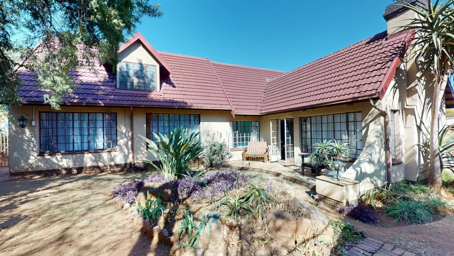4 Bedroom Property for Sale in Albemarle Ext 2 Gauteng