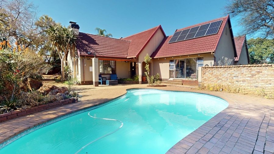 4 Bedroom Property for Sale in Albemarle Ext 2 Gauteng