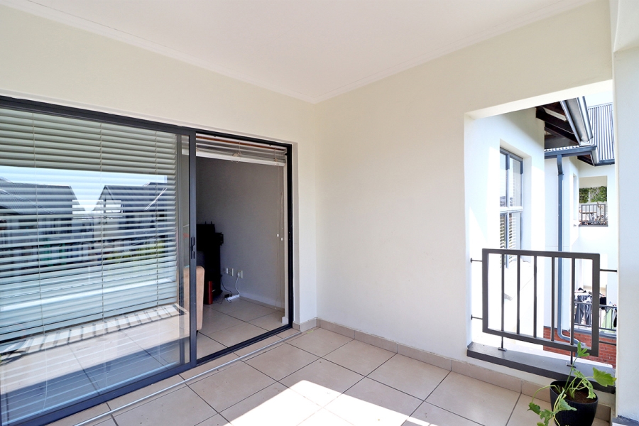 2 Bedroom Property for Sale in Greenstone Hill Gauteng