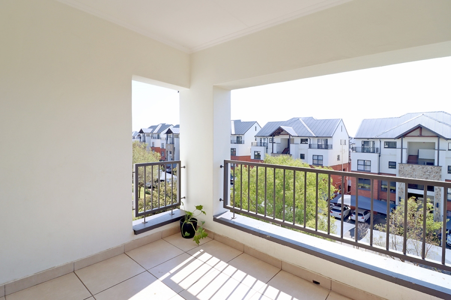 2 Bedroom Property for Sale in Greenstone Hill Gauteng