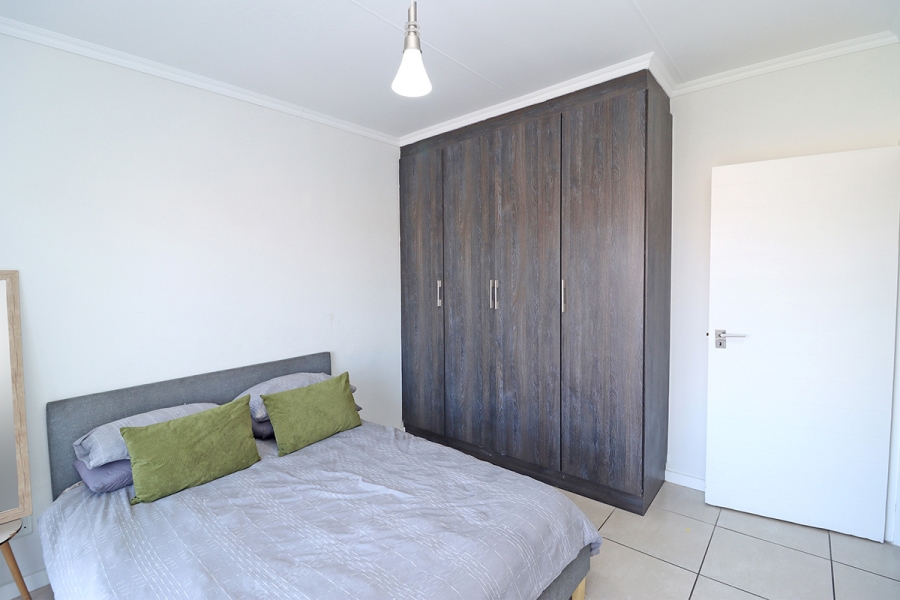 2 Bedroom Property for Sale in Greenstone Hill Gauteng