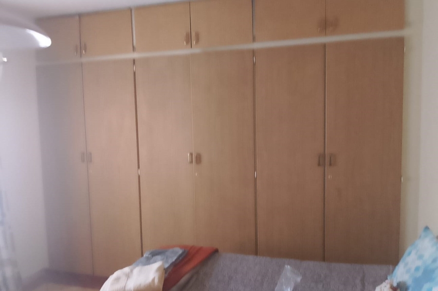 To Let 2 Bedroom Property for Rent in Orlando East Gauteng