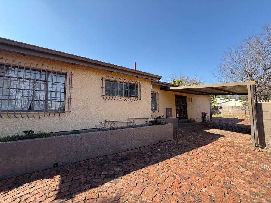 3 Bedroom Property for Sale in Kensington B Gauteng