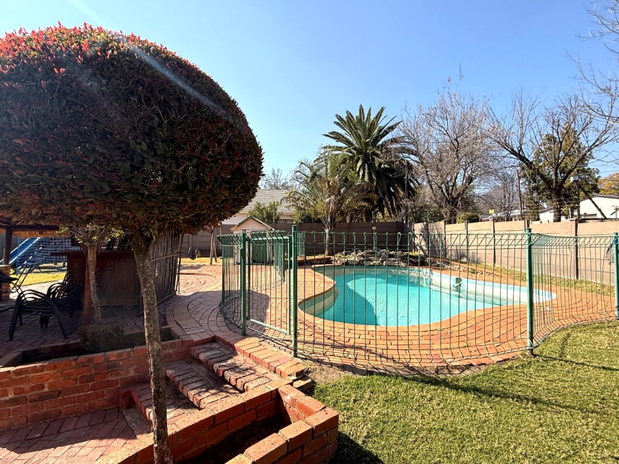3 Bedroom Property for Sale in Kensington B Gauteng