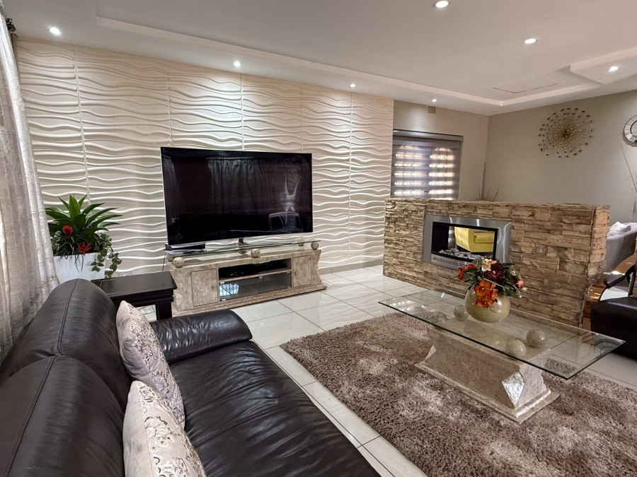 3 Bedroom Property for Sale in Kensington B Gauteng