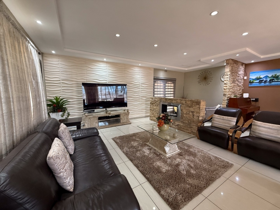 3 Bedroom Property for Sale in Kensington B Gauteng