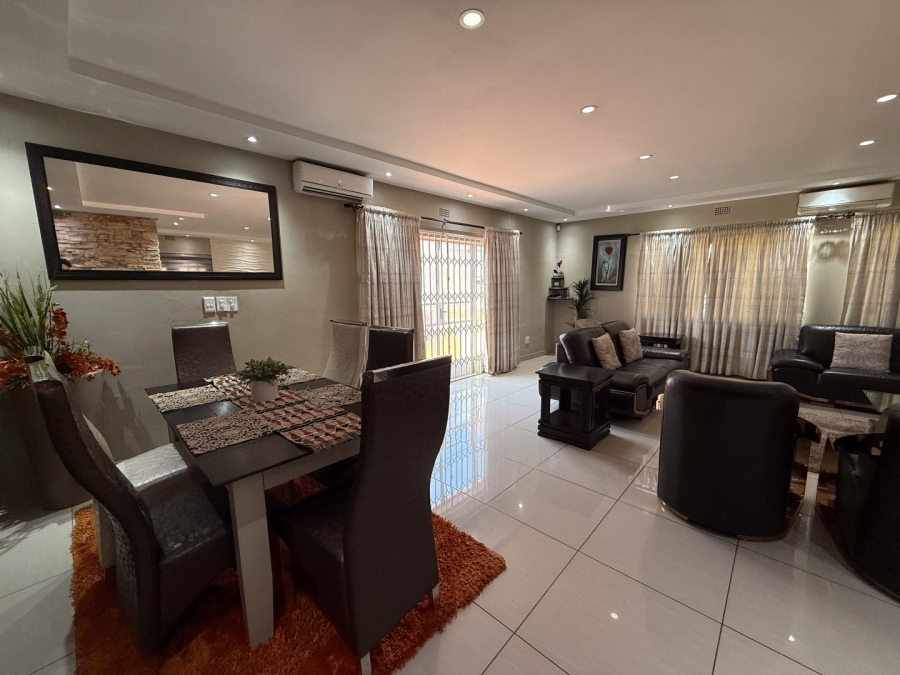3 Bedroom Property for Sale in Kensington B Gauteng