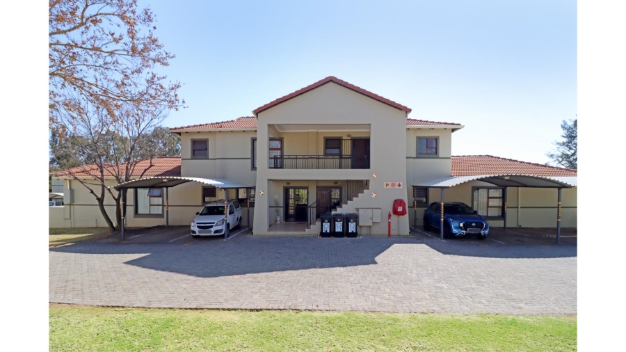 3 Bedroom Property for Sale in Barbeque Downs Gauteng