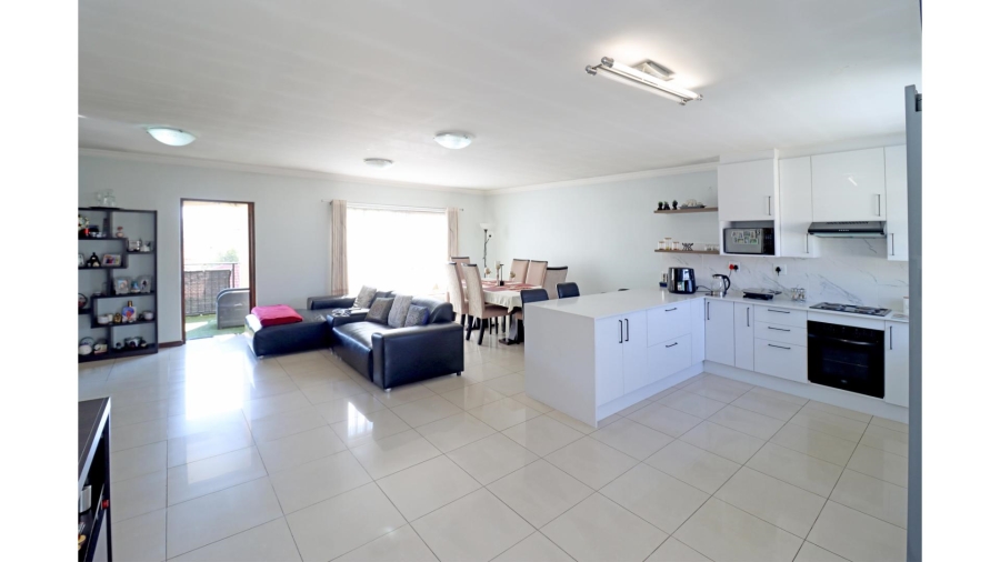3 Bedroom Property for Sale in Barbeque Downs Gauteng