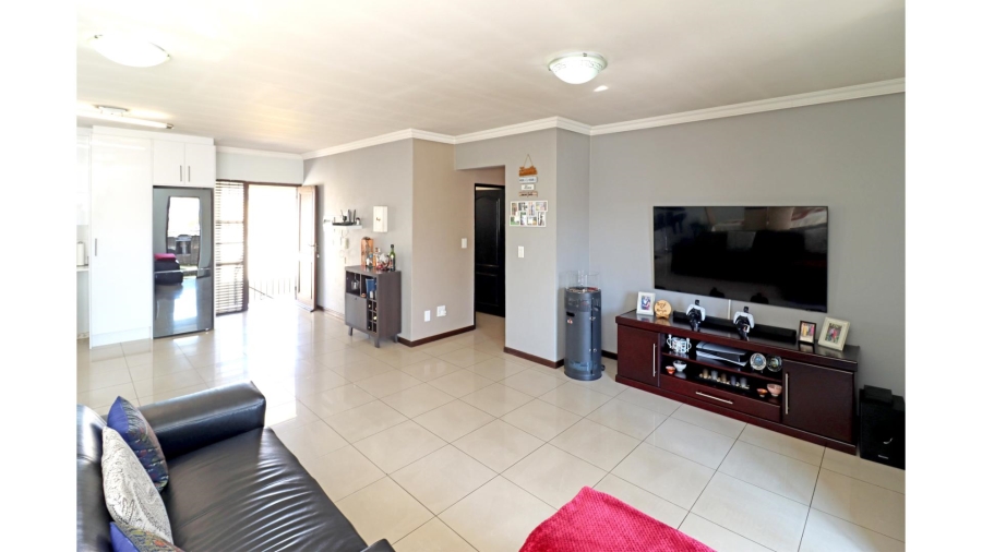 3 Bedroom Property for Sale in Barbeque Downs Gauteng