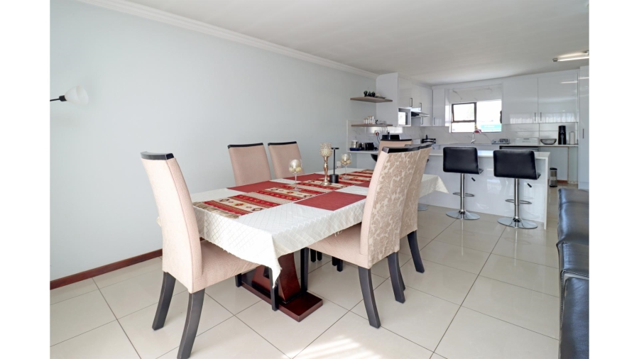 3 Bedroom Property for Sale in Barbeque Downs Gauteng