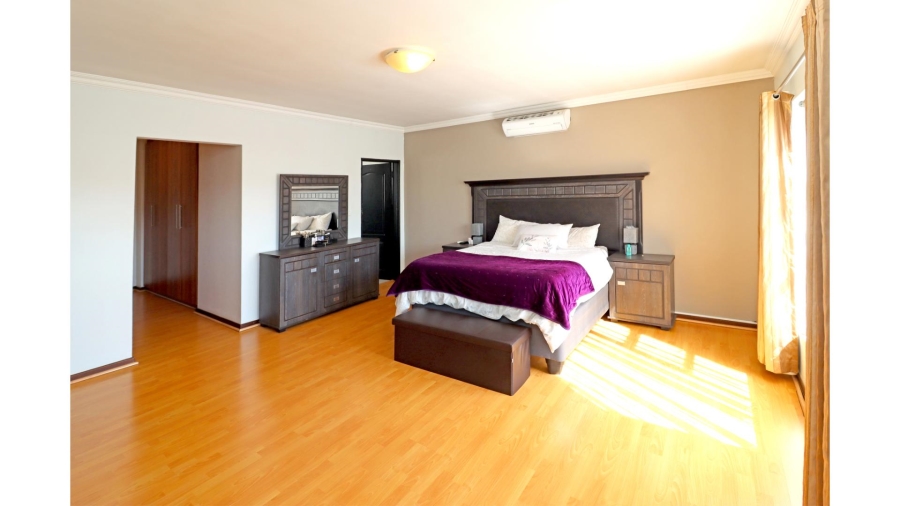 3 Bedroom Property for Sale in Barbeque Downs Gauteng