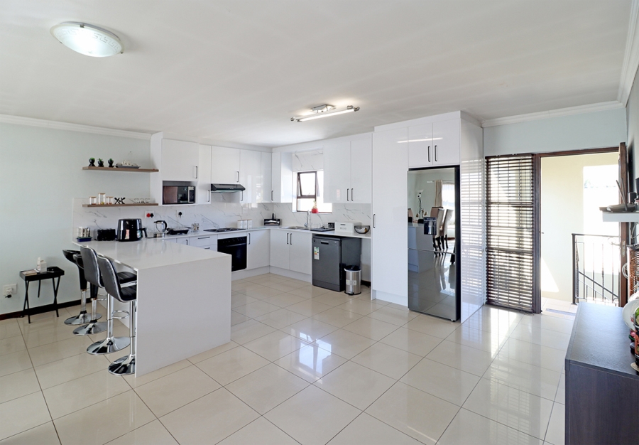 3 Bedroom Property for Sale in Barbeque Downs Gauteng