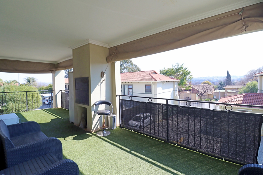 3 Bedroom Property for Sale in Barbeque Downs Gauteng