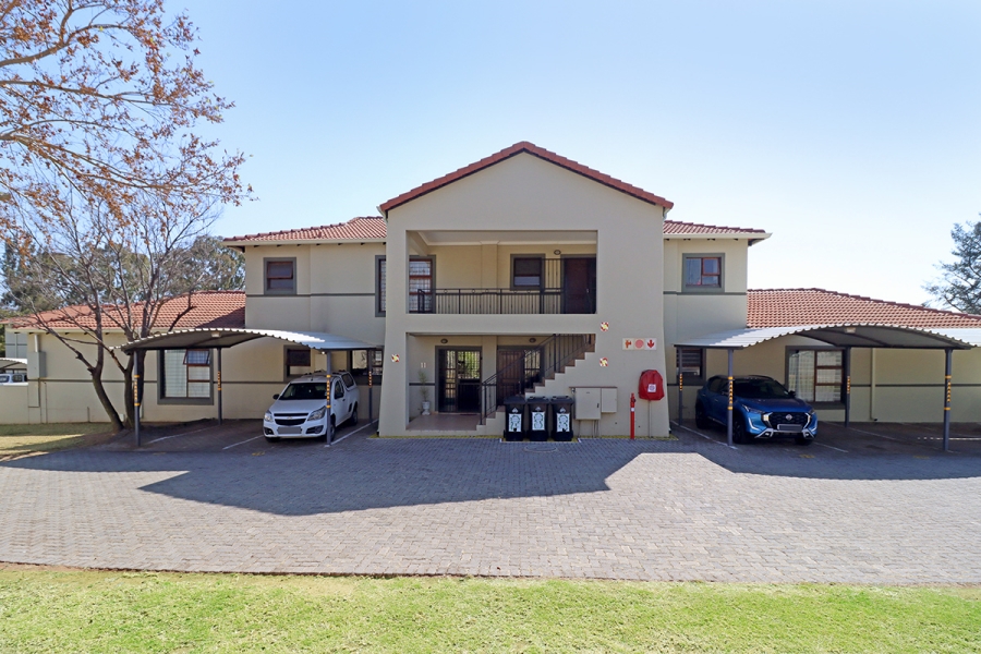 3 Bedroom Property for Sale in Barbeque Downs Gauteng