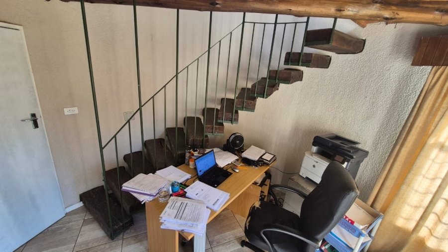 4 Bedroom Property for Sale in Wierda Park Gauteng