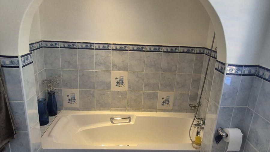 4 Bedroom Property for Sale in Wierda Park Gauteng