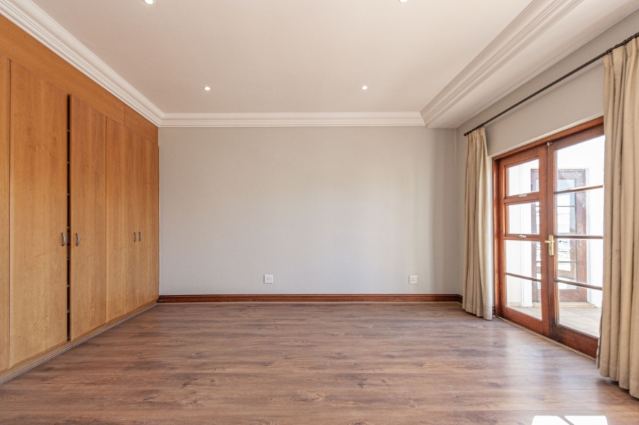 4 Bedroom Property for Sale in Bryanston Gauteng