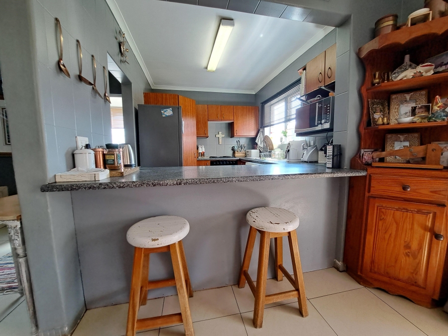 4 Bedroom Property for Sale in Ruimsig Gauteng