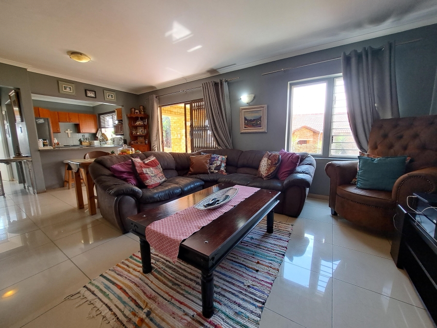 4 Bedroom Property for Sale in Ruimsig Gauteng