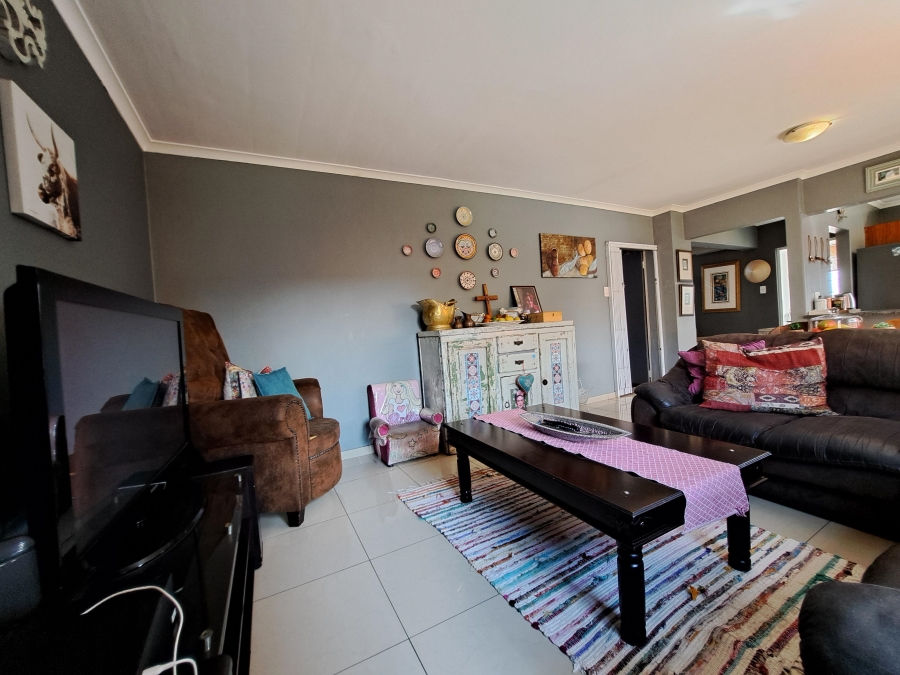 4 Bedroom Property for Sale in Ruimsig Gauteng