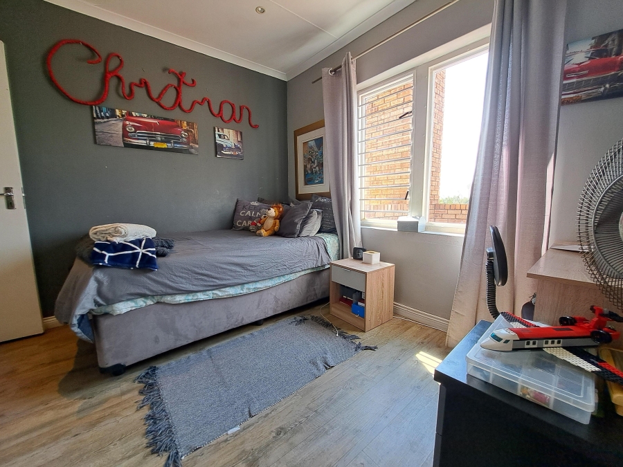 4 Bedroom Property for Sale in Ruimsig Gauteng