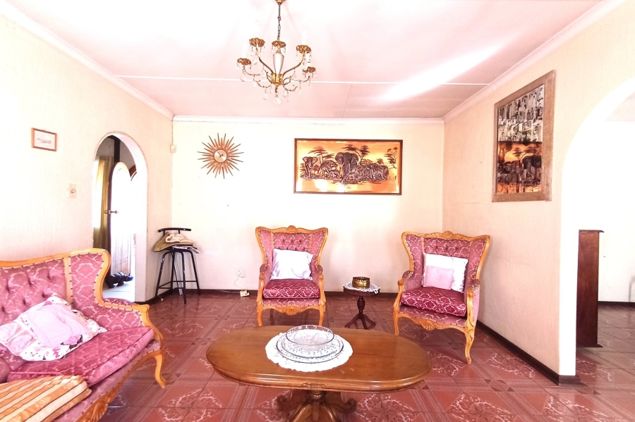 4 Bedroom Property for Sale in Mimosa Park Gauteng