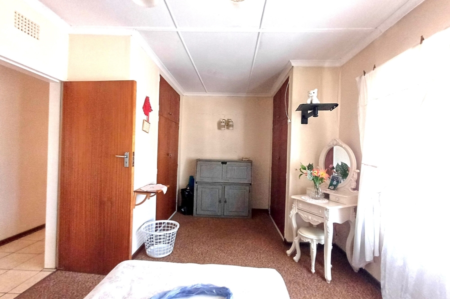 4 Bedroom Property for Sale in Mimosa Park Gauteng