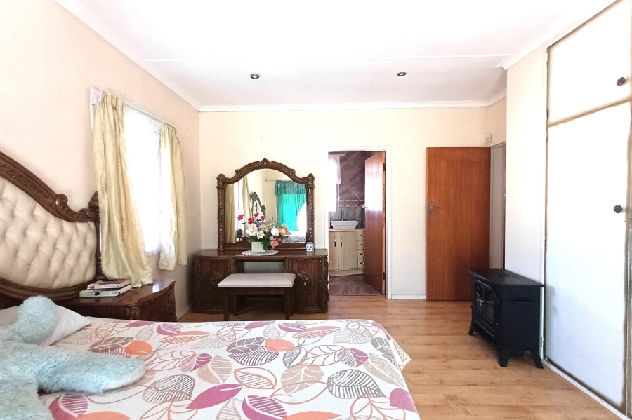4 Bedroom Property for Sale in Mimosa Park Gauteng
