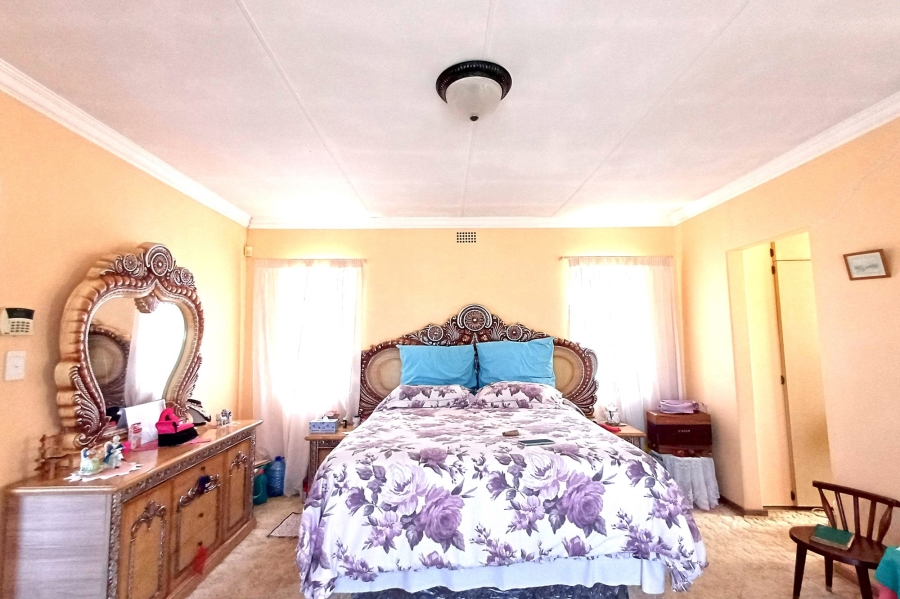 4 Bedroom Property for Sale in Mimosa Park Gauteng