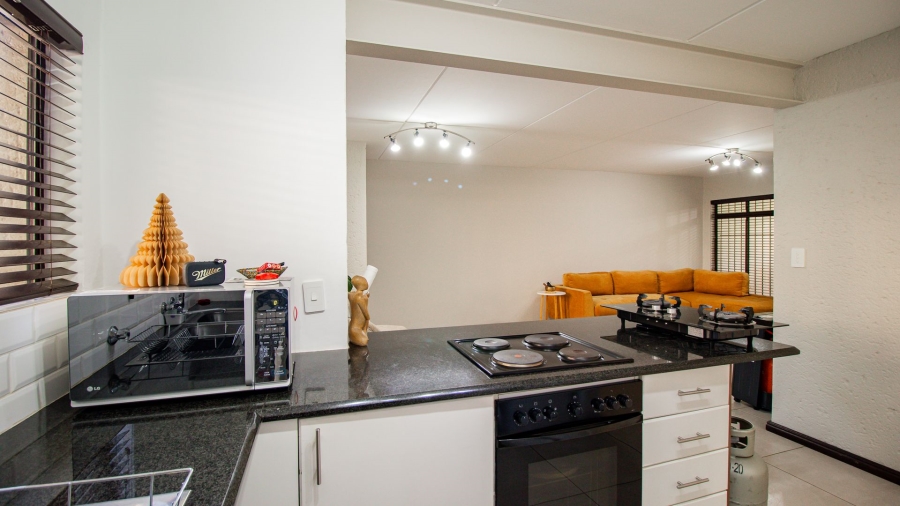 2 Bedroom Property for Sale in Bedfordview Gauteng