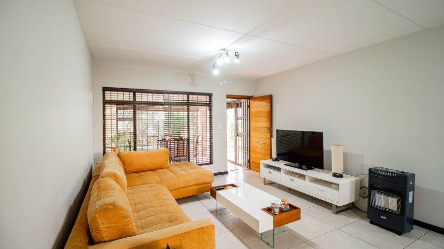 2 Bedroom Property for Sale in Bedfordview Gauteng