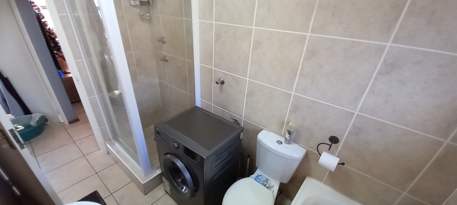 To Let 2 Bedroom Property for Rent in Chancliff Ridge Gauteng