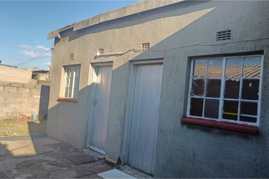 2 Bedroom Property for Sale in Diepkloof Gauteng