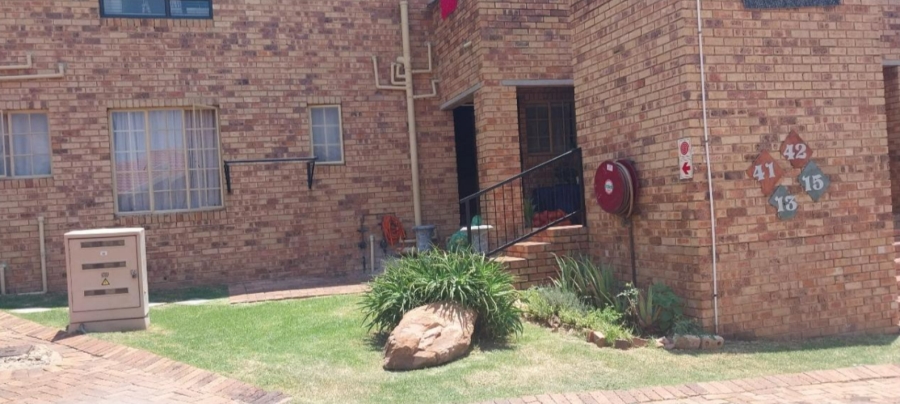 3 Bedroom Property for Sale in Elandspark Gauteng