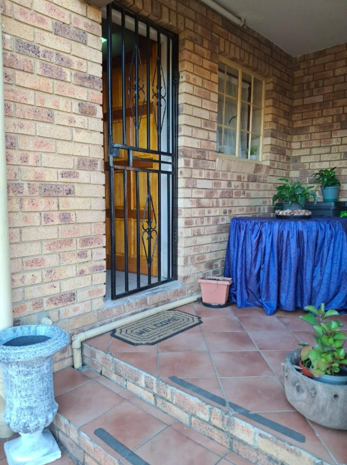 3 Bedroom Property for Sale in Elandspark Gauteng