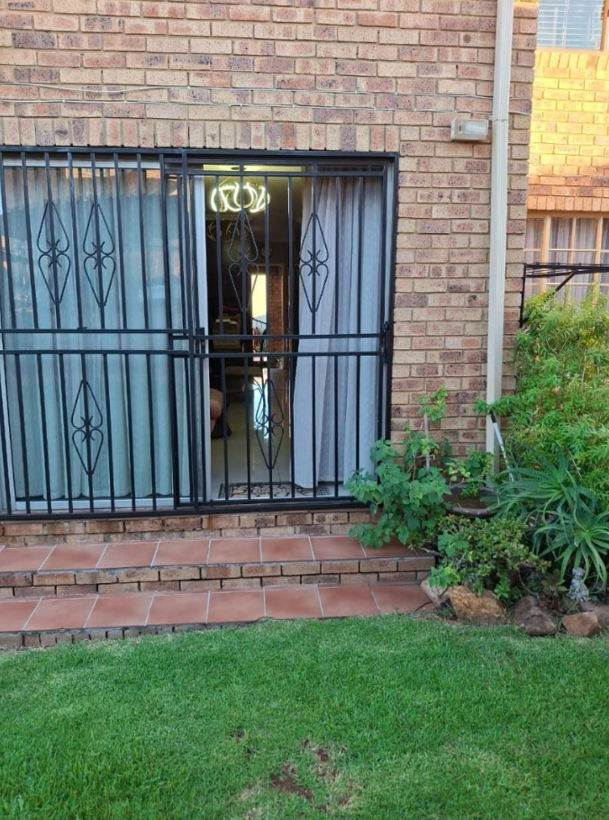 3 Bedroom Property for Sale in Elandspark Gauteng