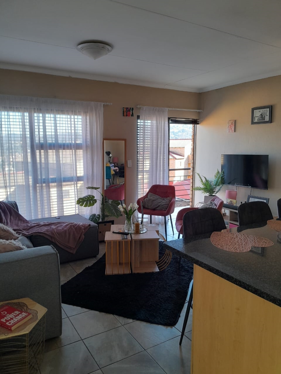 1 Bedroom Property for Sale in Mulbarton Gauteng