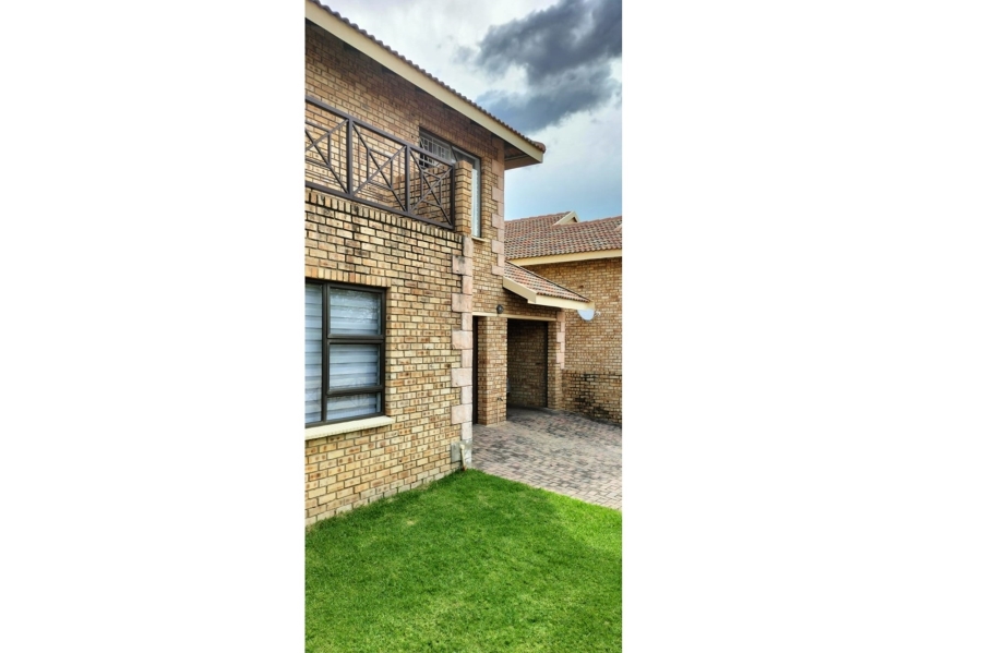 3 Bedroom Property for Sale in Noordhang Gauteng