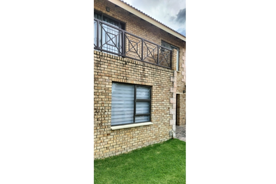 3 Bedroom Property for Sale in Noordhang Gauteng