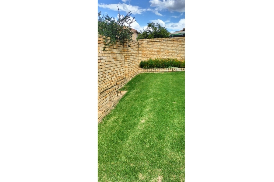 3 Bedroom Property for Sale in Noordhang Gauteng