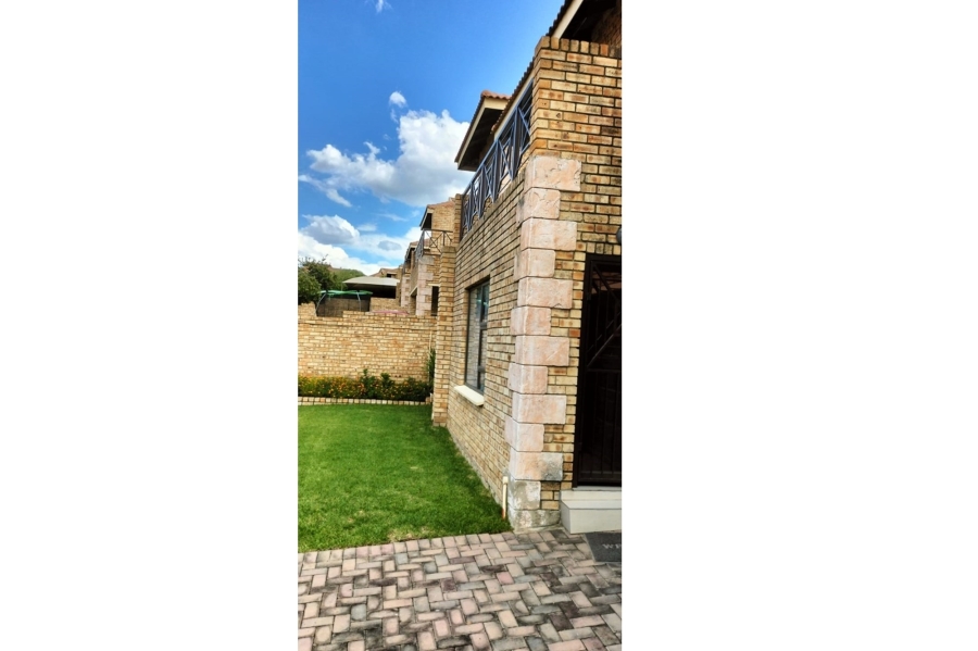 3 Bedroom Property for Sale in Noordhang Gauteng